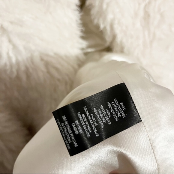 Regal Faux Fur Ivory Curly Faux Lamb Balmacaan Coat. Size 1X. - Picture 6 of 10